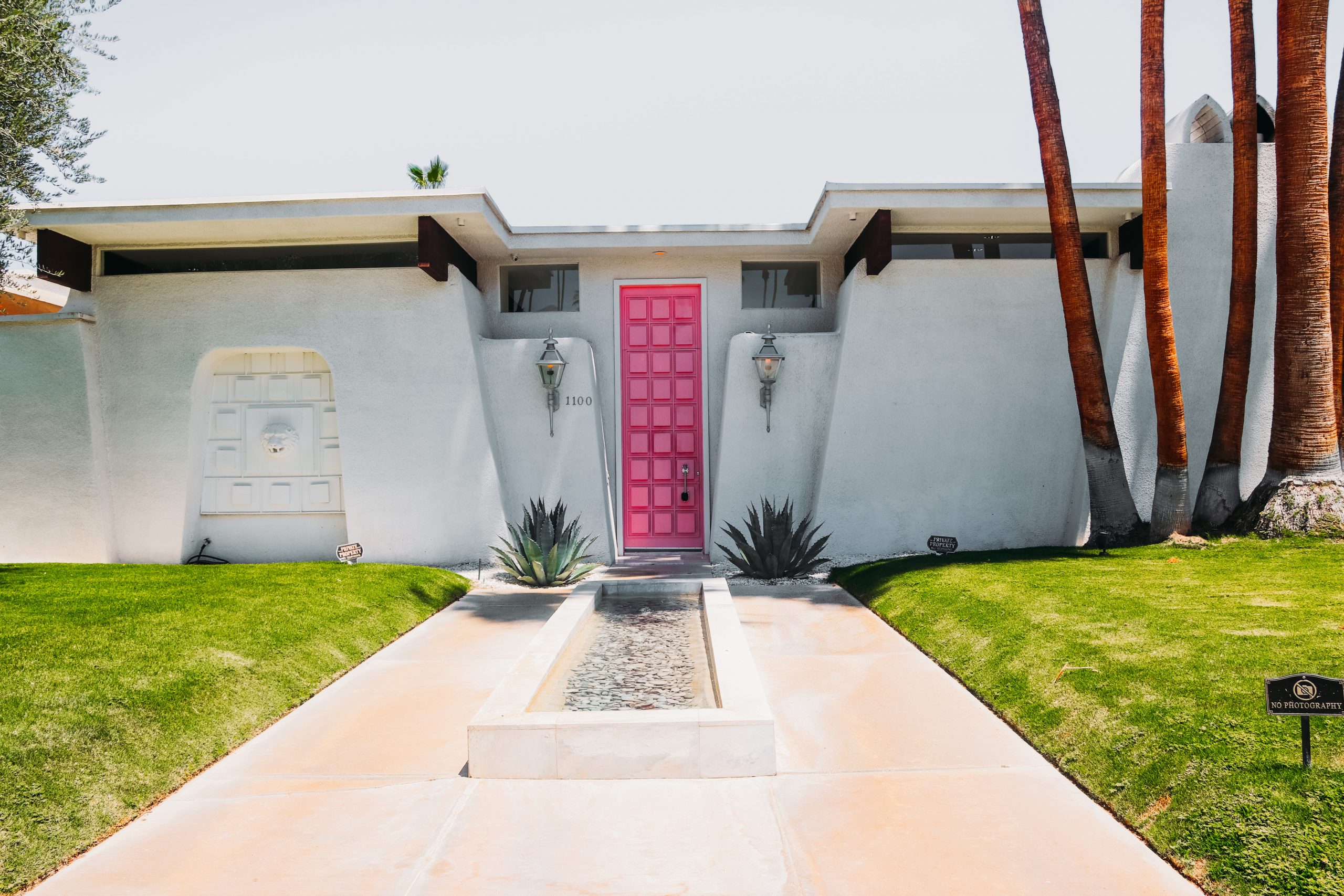 That Pink Door Palm Springs